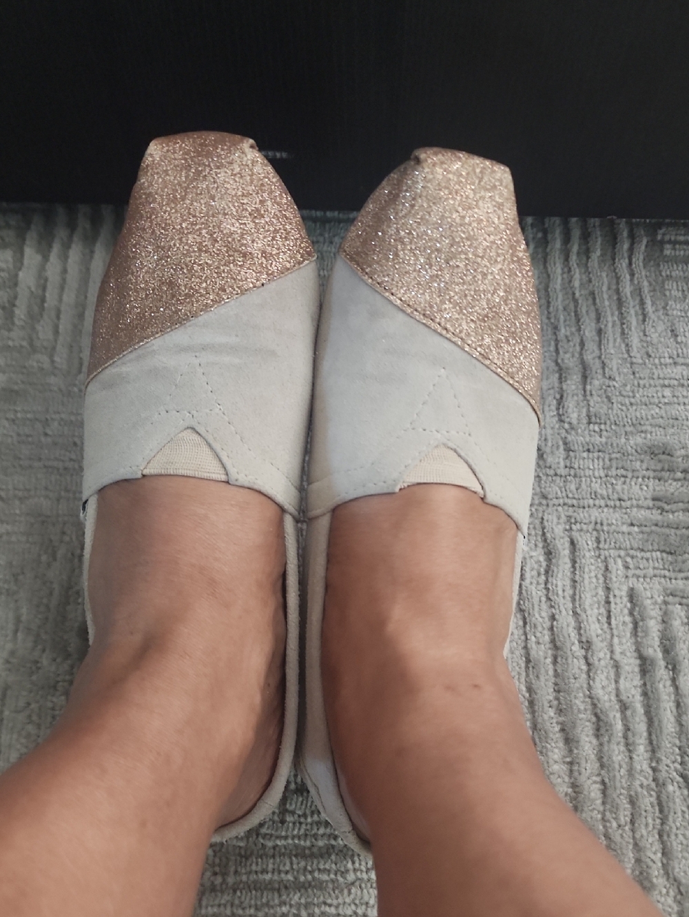 Toms Women’s Slip-On Flats in Rose Gold Glitter and Light Gray